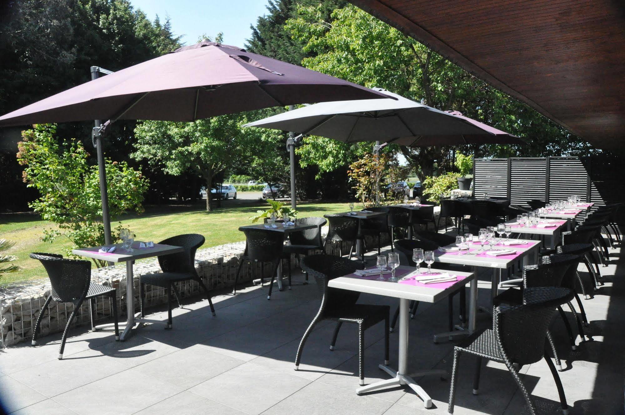 Les Caps Hotel Lamballe Eksteriør billede